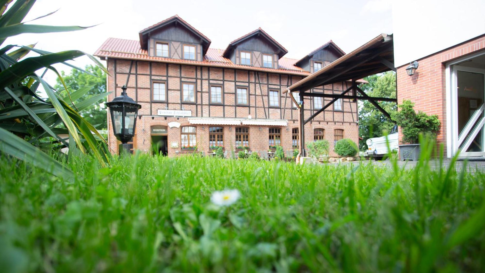 Schlossgartenpassage Ohrdruf Buitenkant foto