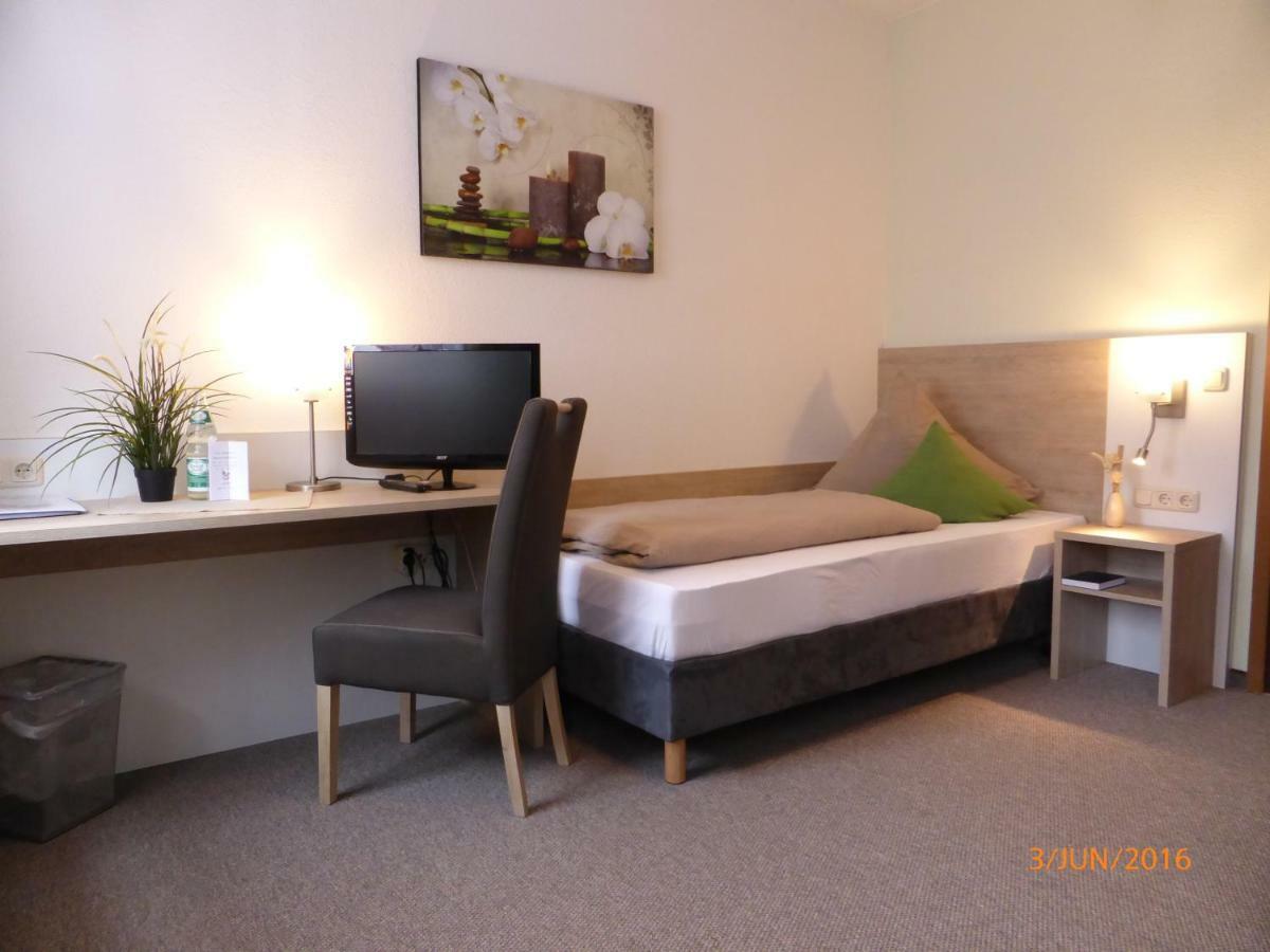 Schlossgartenpassage Ohrdruf Kamer foto